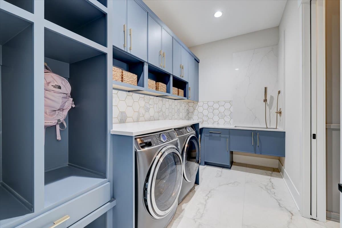 3856 NW 177th Ct — interior