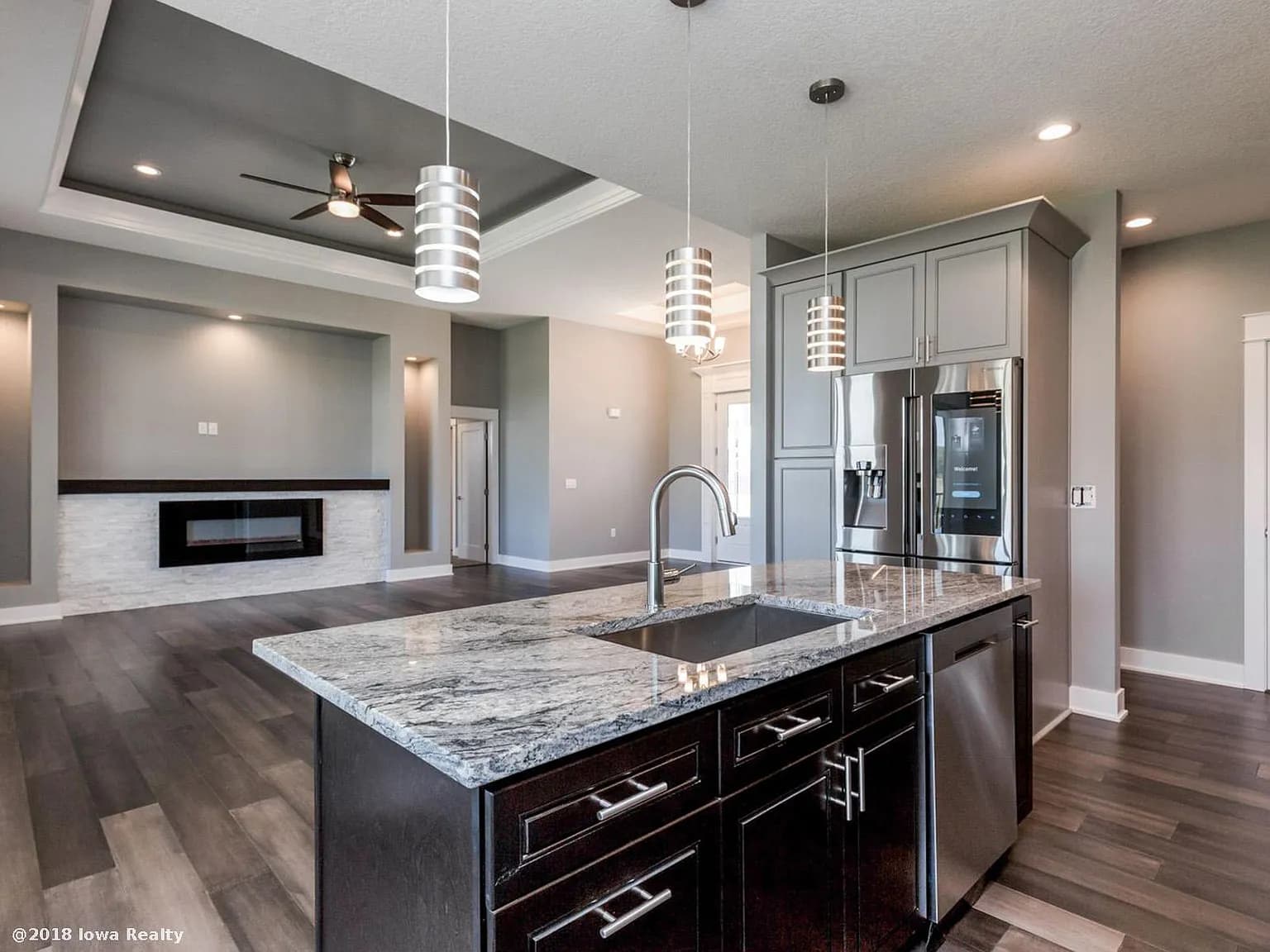 Forest Pointe — interior